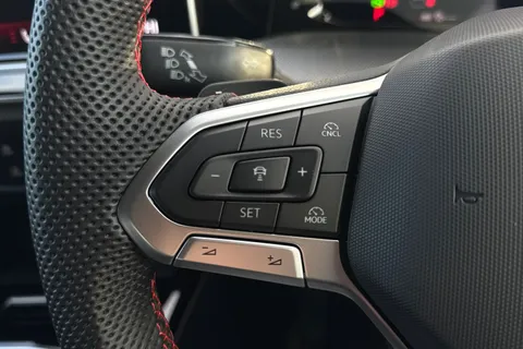 YR75MXB Volkswagen Golf 2.0 TSI 300 GTI Clubsport 5dr DSG, **PERFORMANCE PK, HEAD UP DISPLAY Thumbnail #34