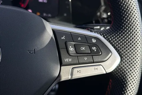 YR75MXB Volkswagen Golf 2.0 TSI 300 GTI Clubsport 5dr DSG, **PERFORMANCE PK, HEAD UP DISPLAY Thumbnail #35