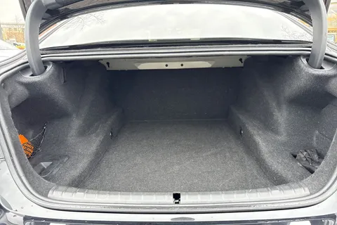 YC70JPU BMW 5 Series 530d xDrive MHT M Sport 4dr Auto Thumbnail #7