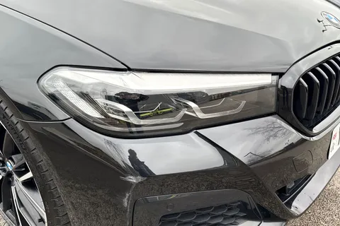 YC70JPU BMW 5 Series 530d xDrive MHT M Sport 4dr Auto Thumbnail #9