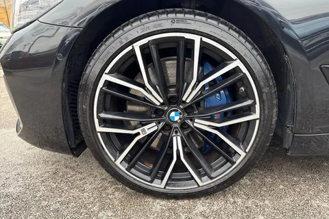 YC70JPU BMW 5 Series 530d xDrive MHT M Sport 4dr Auto Thumbnail #13