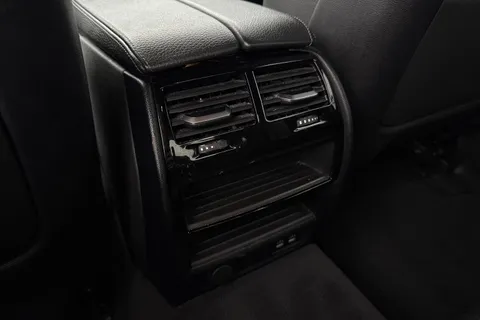 YC70JPU BMW 5 Series 530d xDrive MHT M Sport 4dr Auto Thumbnail #35