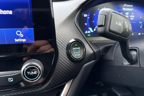 FG71TGZ Ford Puma 1.0 EcoBoost Hybrid mHEV ST-Line X 5dr DCT Thumbnail #45