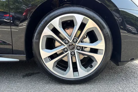 PK25ZNO Audi A3 35 TFSI S Line 4dr S Tronic Thumbnail #11