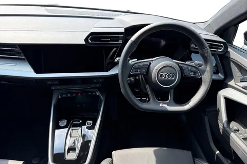 PK25ZNO Audi A3 35 TFSI S Line 4dr S Tronic Thumbnail #17