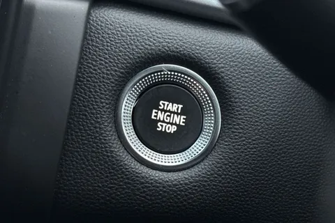 CK71HZW Renault Captur 1.3 TCe S Edition EDC Euro 6 (s/s) 5dr Thumbnail #45