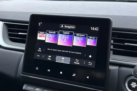 CK71HZW Renault Captur 1.3 TCe S Edition EDC Euro 6 (s/s) 5dr Thumbnail #52