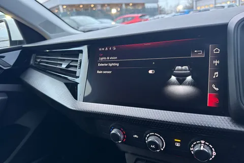 DE72WXN Audi A1 25 TFSI Technik 5dr Thumbnail #35