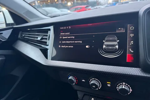 DE72WXN Audi A1 25 TFSI Technik 5dr Thumbnail #36