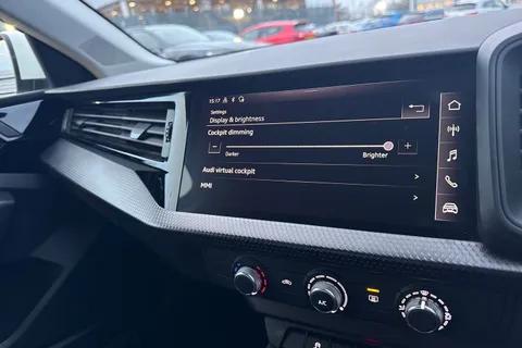 DE72WXN Audi A1 25 TFSI Technik 5dr Thumbnail #40