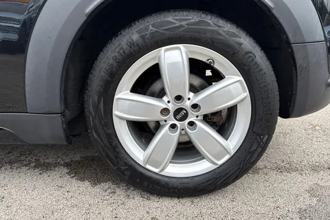 LS18RMY Mini Countryman 1.5 Cooper 5dr Thumbnail #12