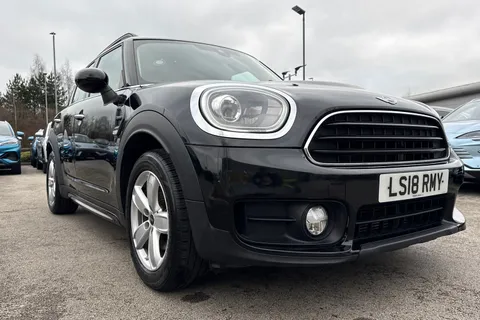 LS18RMY Mini Countryman 1.5 Cooper 5dr Thumbnail #25