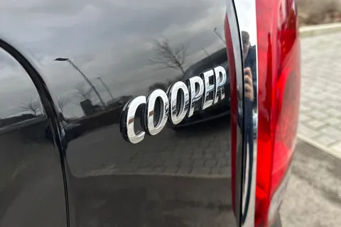 LS18RMY Mini Countryman 1.5 Cooper 5dr Thumbnail #28