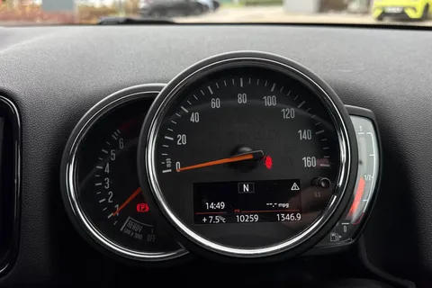 LS18RMY Mini Countryman 1.5 Cooper 5dr Thumbnail #46