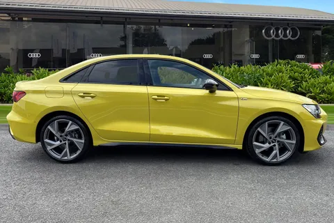 PF25AYA Audi A3 35 TFSI Black Edition 4dr S Tronic Thumbnail #3