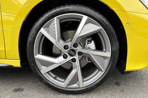 PF25AYA Audi A3 35 TFSI Black Edition 4dr S Tronic Thumbnail #9