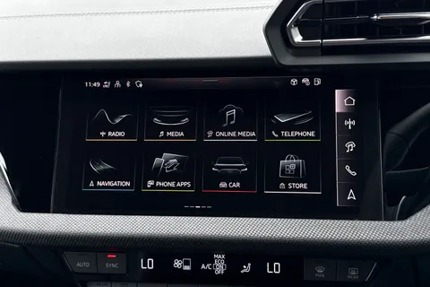 PF25AYA Audi A3 35 TFSI Black Edition 4dr S Tronic Thumbnail #16