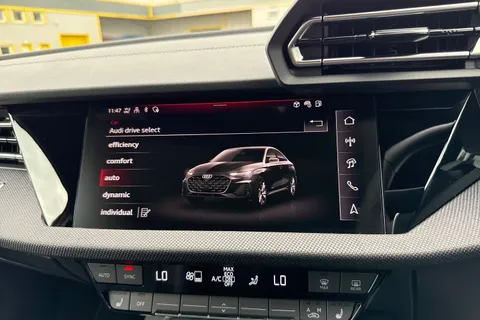 PF25AYA Audi A3 35 TFSI Black Edition 4dr S Tronic Thumbnail #52