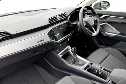 PK25ZFS Audi Q3 35 TFSI Sport 5dr S Tronic Thumbnail #14