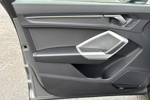 PK25ZFS Audi Q3 35 TFSI Sport 5dr S Tronic Thumbnail #43