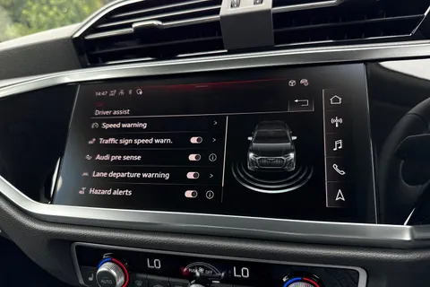 PK25ZFS Audi Q3 35 TFSI Sport 5dr S Tronic Thumbnail #57