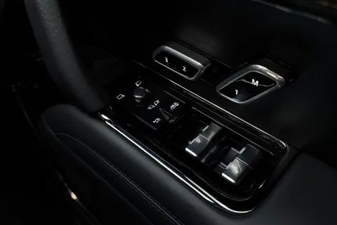 DY75AAO Land Rover Range Rover Sport 3.0 D350 Autobiography 5dr Auto Thumbnail #26