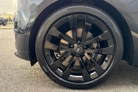 DY75AAO Land Rover Range Rover Sport 3.0 D350 Autobiography 5dr Auto Thumbnail #38