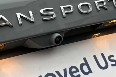 BL75NRJ Volkswagen Transporter Shuttle 2.0 TDI 150PS Minibus Style Auto Thumbnail #35