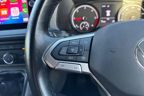 PK74NXO Volkswagen Transporter 2.0 TDI 110 Highline Van Thumbnail #31