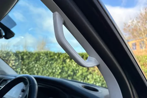 PK74NXO Volkswagen Transporter 2.0 TDI 110 Highline Van Thumbnail #39