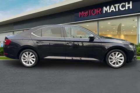 AJ21XDT Škoda Superb 1.4 TSI iV SE Technology DSG 5dr Thumbnail #4