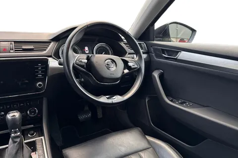 AJ21XDT Škoda Superb 1.4 TSI iV SE Technology DSG 5dr Thumbnail #14