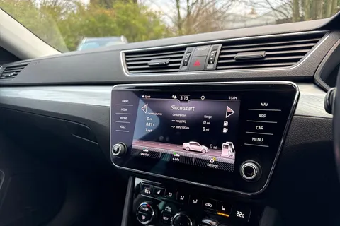 AJ21XDT Škoda Superb 1.4 TSI iV SE Technology DSG 5dr Thumbnail #37