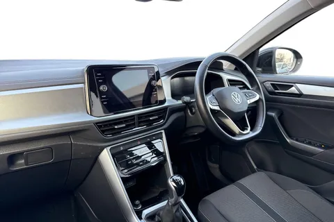 DC72BRZ Volkswagen T-Roc 1.5 TSI Life 5dr Thumbnail #15