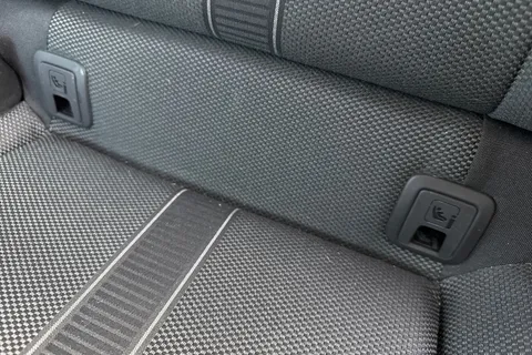 DC72BRZ Volkswagen T-Roc 1.5 TSI Life 5dr Thumbnail #28