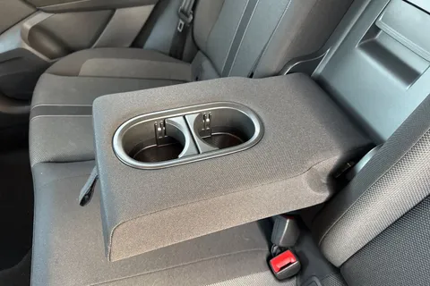 DC72BRZ Volkswagen T-Roc 1.5 TSI Life 5dr Thumbnail #29