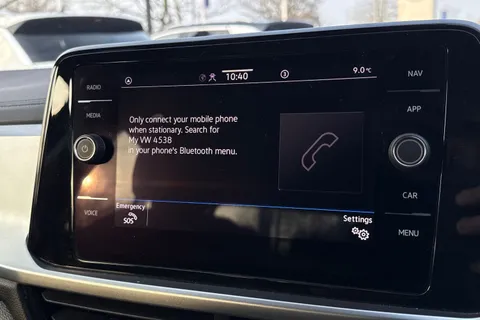 DC72BRZ Volkswagen T-Roc 1.5 TSI Life 5dr Thumbnail #43