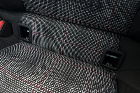 DA73NTU Volkswagen Polo 2.0 TSI GTI 5dr DSG Thumbnail #31