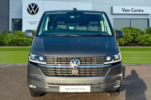 PK74NXO Volkswagen Transporter T28 Panel van Highline SWB 110 PS 2.0 TDI 5sp Manual Thumbnail #6