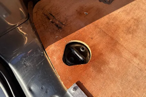 PK74NXO Volkswagen Transporter T28 Panel van Highline SWB 110 PS 2.0 TDI 5sp Manual Thumbnail #37