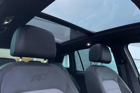 PF19FOV Volkswagen Tiguan 2.0 TDi 190 4Motion R-Line 5dr DSG Thumbnail #20