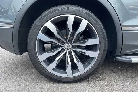 PF19FOV Volkswagen Tiguan 2.0 TDi 190 4Motion R-Line 5dr DSG Thumbnail #21