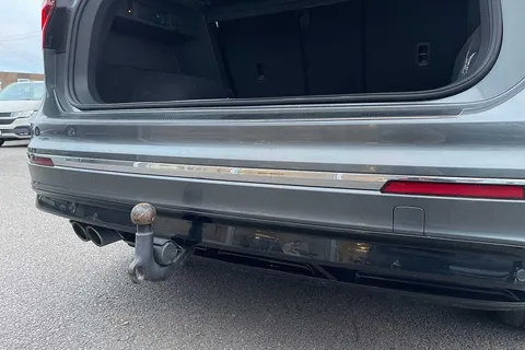 PF19FOV Volkswagen Tiguan 2.0 TDi 190 4Motion R-Line 5dr DSG Thumbnail #33