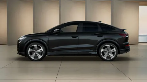  Audi Q4 e-tron 45 Black Edition Sportback 5dr Electric Auto quattro 82kWh (286 ps) Thumbnail #3