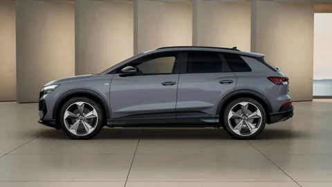  Audi Q4 e-tron 45 Black Edition Auto 5dr 82kWh Thumbnail #3