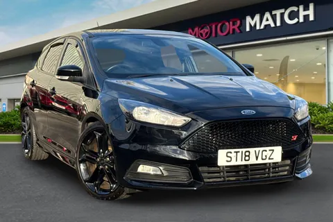 ST18VGZ Ford Focus 2.0T EcoBoost ST-2 Euro 6 (s/s) 5dr Thumbnail #2