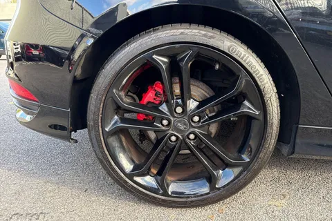 ST18VGZ Ford Focus 2.0T EcoBoost ST-2 Euro 6 (s/s) 5dr Thumbnail #8