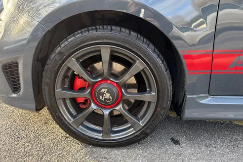 BN17UPV Abarth 595 1.4 T-Jet Euro 6 3dr Thumbnail #24
