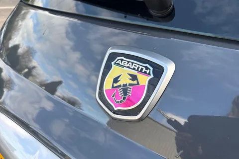 BN17UPV Abarth 595 1.4 T-Jet Euro 6 3dr Thumbnail #27