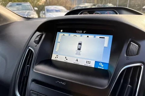 ST18VGZ Ford Focus 2.0T EcoBoost ST-2 Euro 6 (s/s) 5dr Thumbnail #44